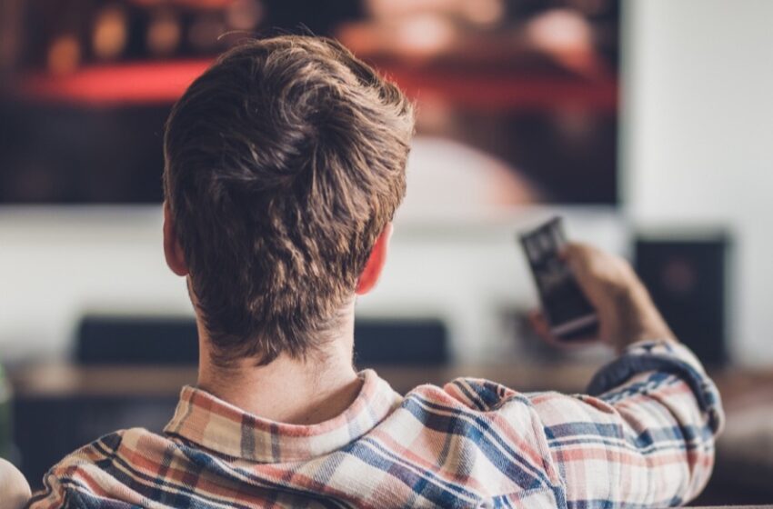  PASQUA, 82% ITALIANI FESTEGGIANO IN FAMIGLIA MA INCOLLATI A MUSICA E TV IN STREAMING