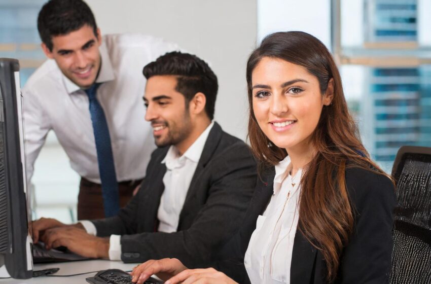  Addio posto fisso, i lavoratori senior sognano la professione libera nel digitale