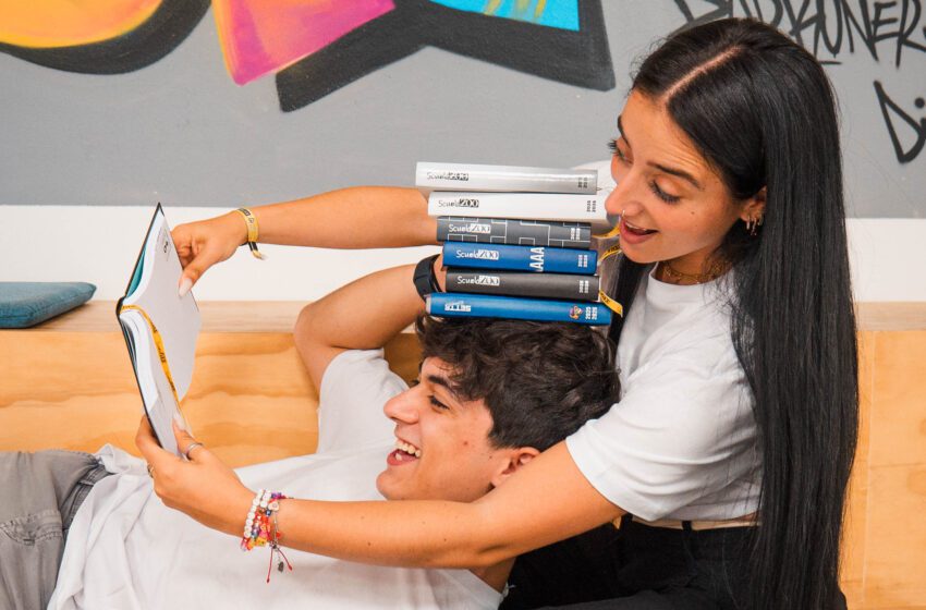  Boom di diari ScuolaZoo ispirati alle serie Netflix del momento. E in cima alle richieste c’è “Squid Game”