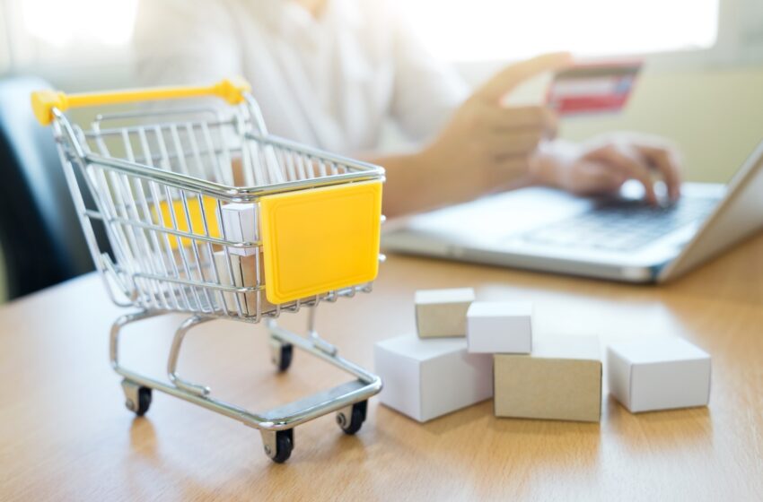  E-commerce 2025, l’Osservatorio Trovaprezzi.it fotografa il primo semestre: calano smartphone ed elettrodomestici, crescono benessere e tempo libero