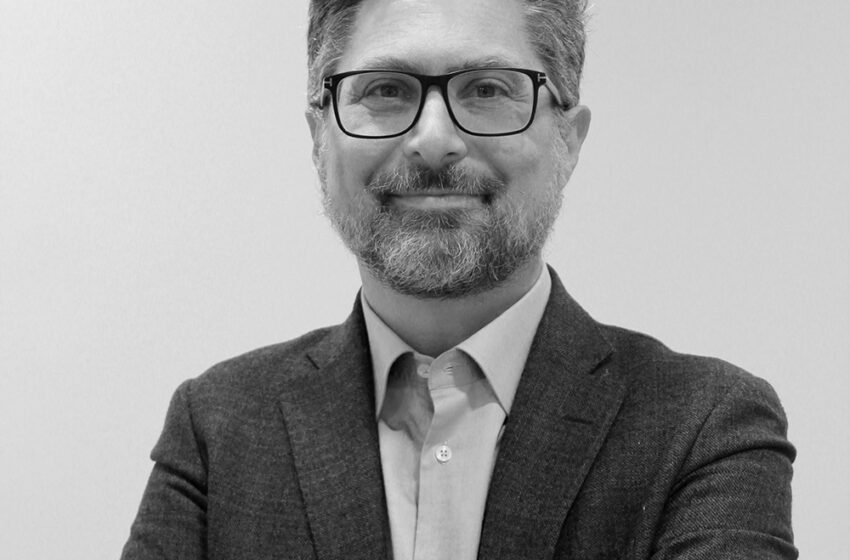  Intelligenza Artificiale sotto esame: con l’AI Act l’Europa chiede alle aziende di spiegare come vengono prese le decisioni operative