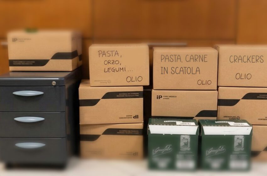  Partecipazione e spirito di squadra: IUNGO unita per la raccolta alimentare benefica in collaborazione con Banco Alimentare Emilia Romagna